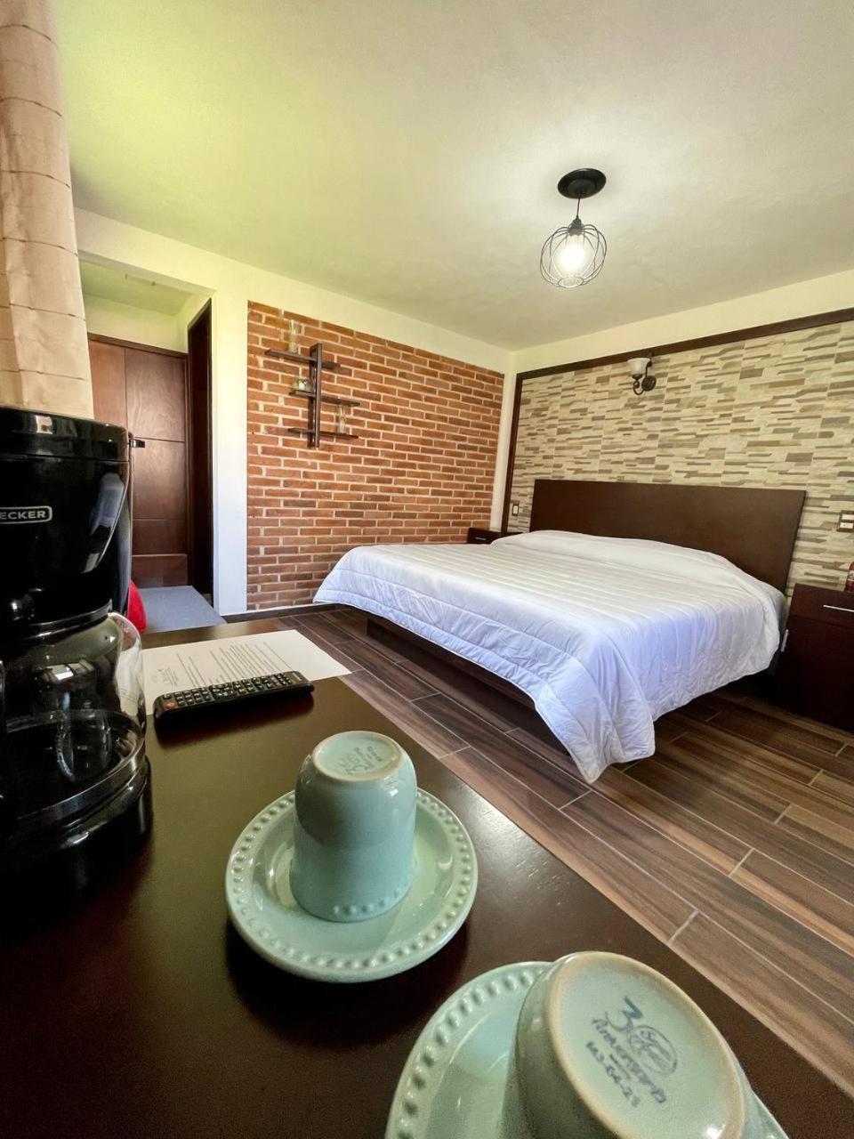 El Descanso Casa-Hotel Zacatlan. Номер фото
